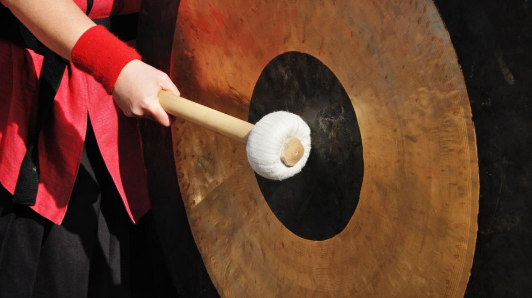 MADISON 11 AM Session: New Year's Eve Gong Bath