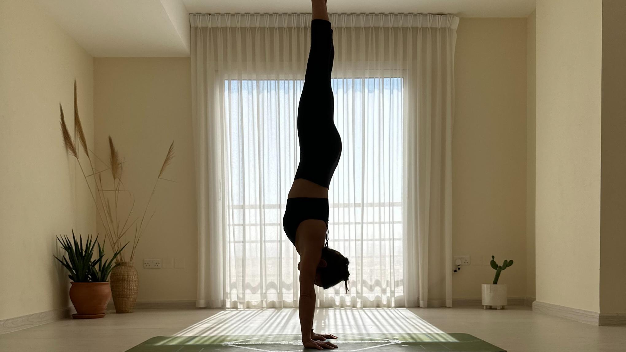 Upside Down - a handstand workshop by Melissa Al Koubaisy