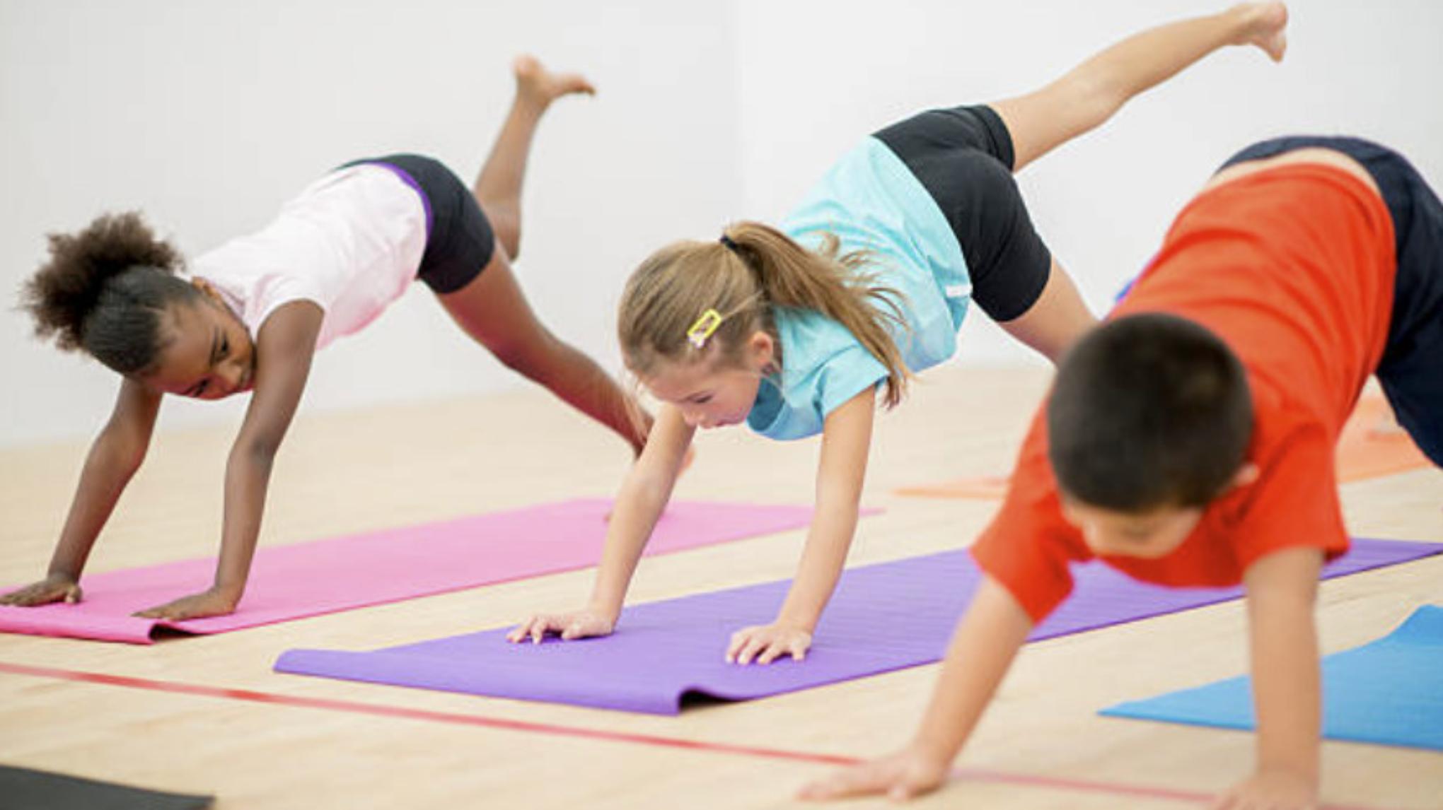 Jouer au yoga