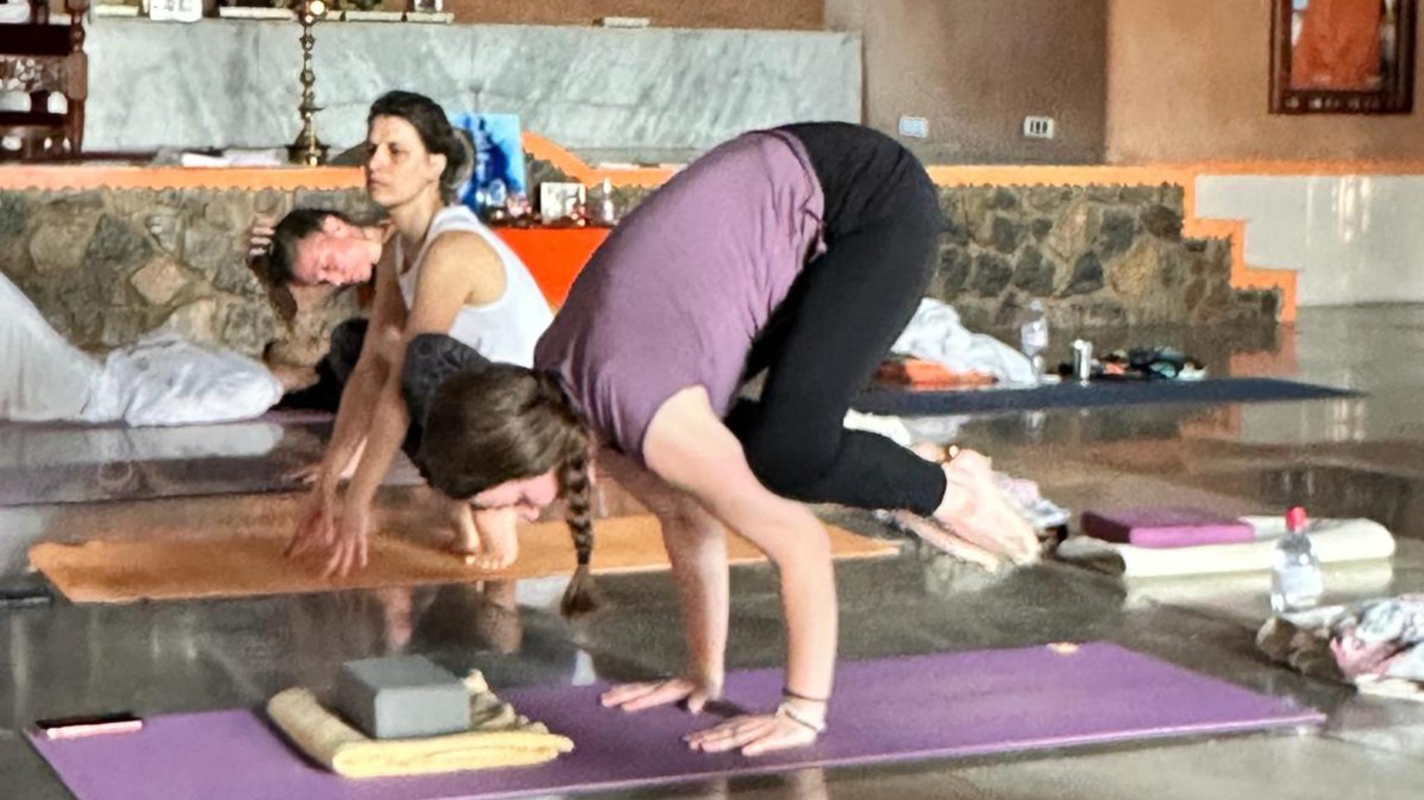 ATELIER BAKASANA